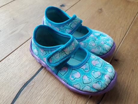 Papucky 24/25, superfit,24