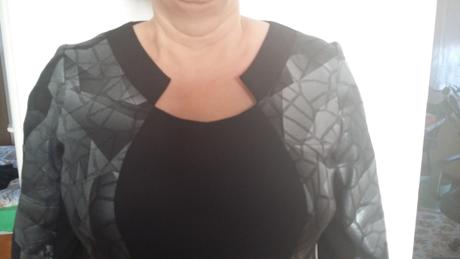 Krasne spolocenske saty, 46