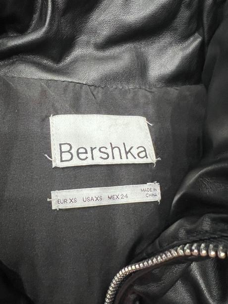 Nenosená prechodná vesta, bershka,xs