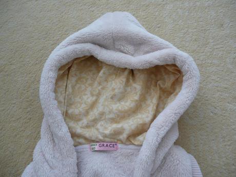 Teplá vestička s kapuckou,, 140