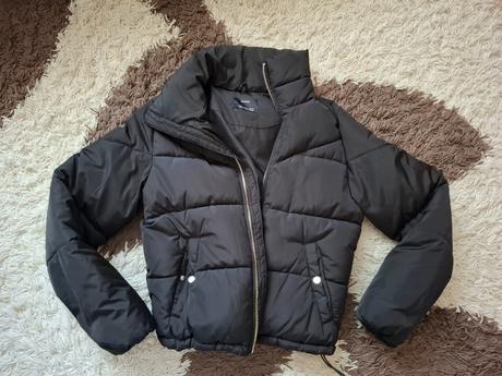 Bundička bershka, bershka,s