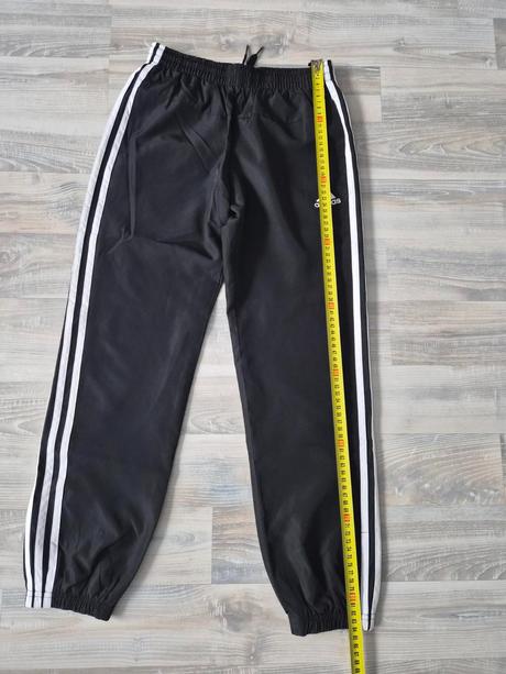Letné ľahké adidas tepláky, adidas,146