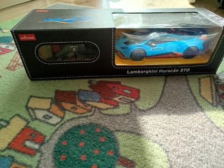 Lamborghini na dialkove,