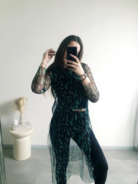 Extravagantný top m, m