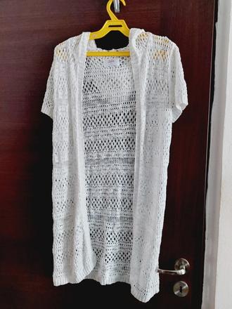 Biely pletený kardigan s krátkym rukávom, s