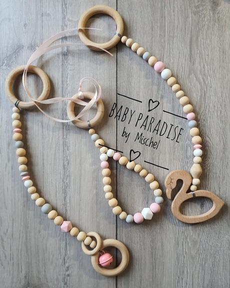 Hračky na hrazdu, hryzadlá, 