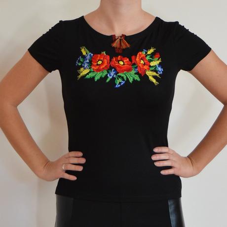 Folklórne tričko s výšivkou,vyšívané ľudové tričko, s