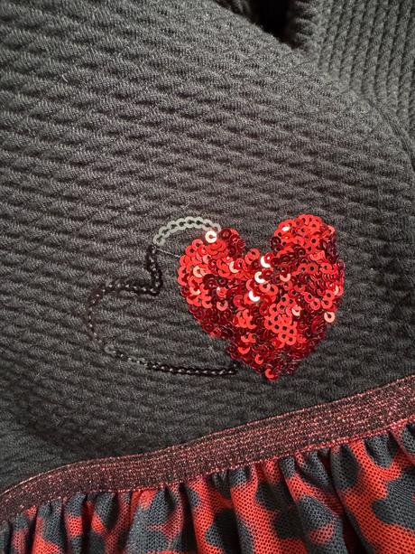 Slávnostné šaty, palomino,134