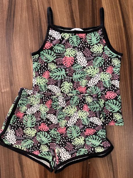 Letne dievcenske pyzamo, marks & spencer,140