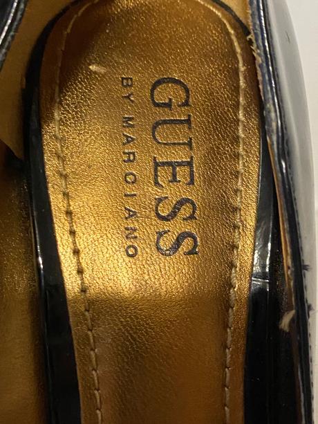 Lodičky guess, guess,35
