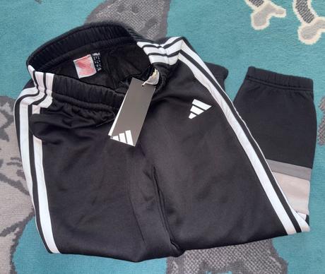 Tepláky adidas v.140 s visačkou, adidas,140
