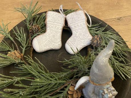 Medovník čižmička - perník s bielou polevou 1 ks, 