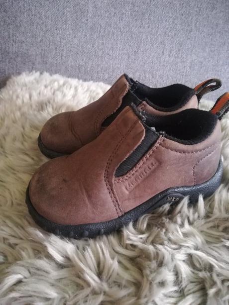 Pol-topánky kožené zn. merreel, 21