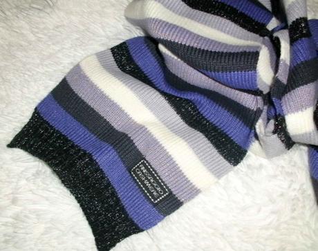 Šálik v odtieňoch fialovej pre slečnu,