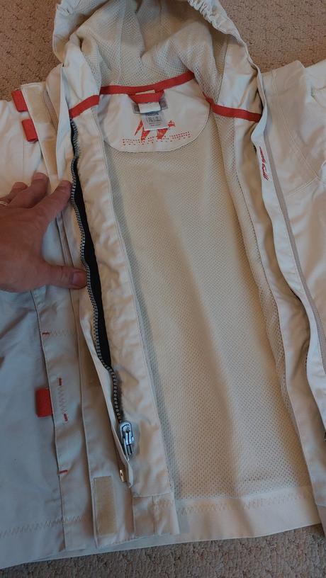 Bunda funkčná, decathlon,122