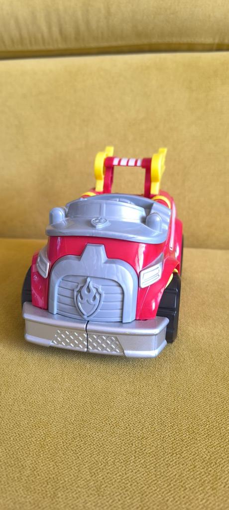 Labková patrola autá, 