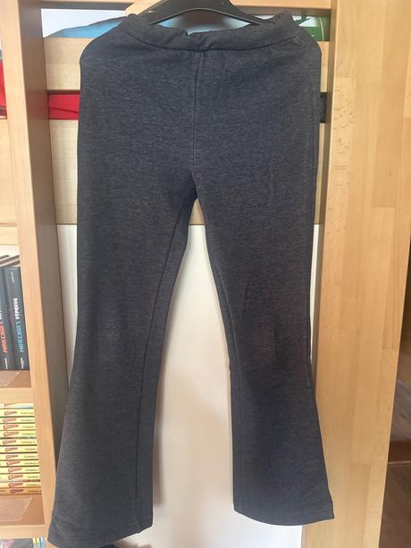 Hrubé legíny reserved, reserved,146