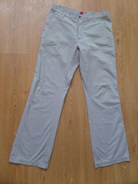 Béžové nohavice, reserved,l