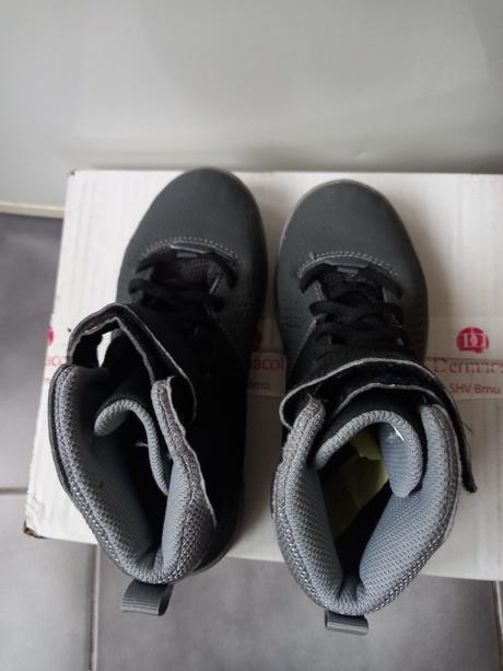 Basketbalové botasky, kipsta,32