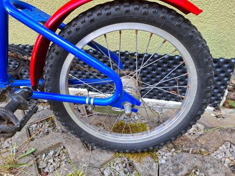 Bicykel 16' kolesá, 16