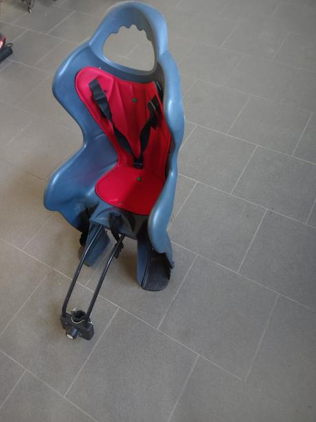 Cyklosrdačka dozadu, 