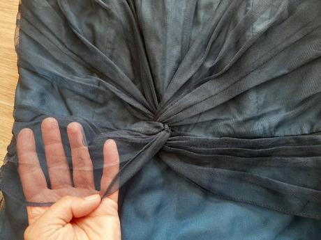 Spolocenske  saty coast, 40