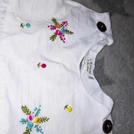 Bavlnené šaty s výšivkou 3-6r., 