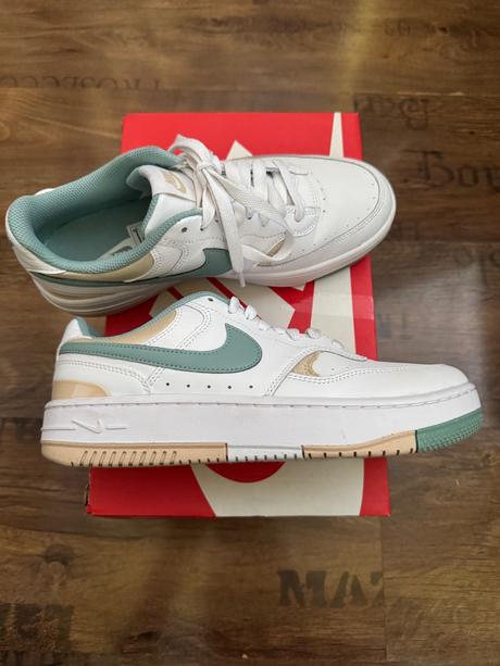 Kožené tenisky nike gamma force, nike,40