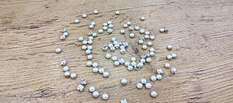 Ozdobné kamienky našívacie 6 mm - perličkové smota, 