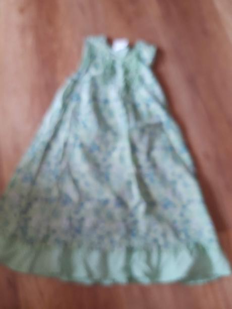 Dievcenske saty, topolino,128