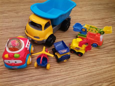 Autíčka + vrtuľník, 