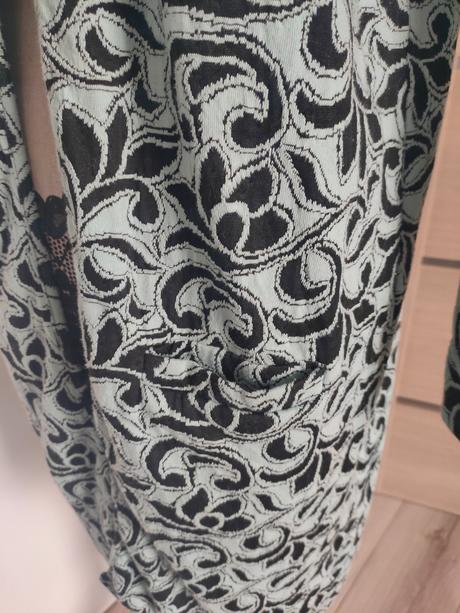 Asymetrický kardigán, m