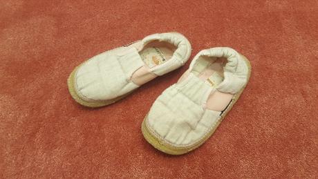 Papuce nanga, nanga,25