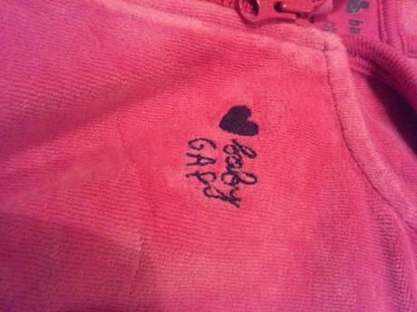 Mikinka s kapucňou, gap,74