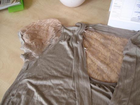 Dámsky tenký svetrík s čipkou, 42/44, atmosphere,42