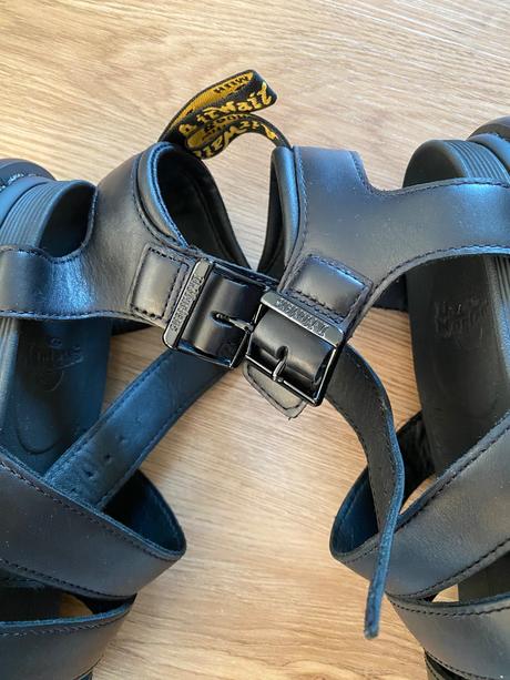 Dr. martens sandále, 38