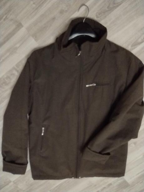 Prechodná bunda, 48