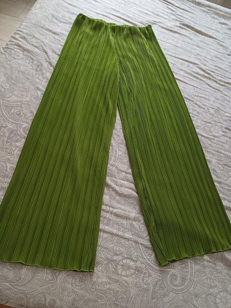 Zelené nohavice, new yorker,s