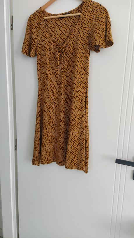 Horčicove šaty.vel.36-38, f&f,38