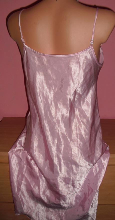 Romanticka ruzova kosielka, m