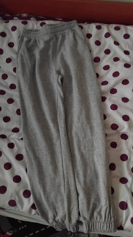 Tepláky č.140, 134