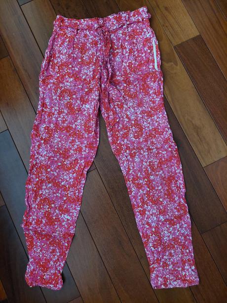 Letné nohavice, zara,152