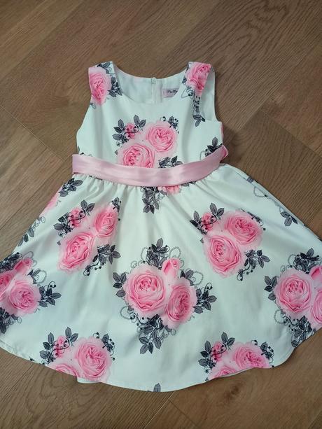 Satenove saty 98, 98