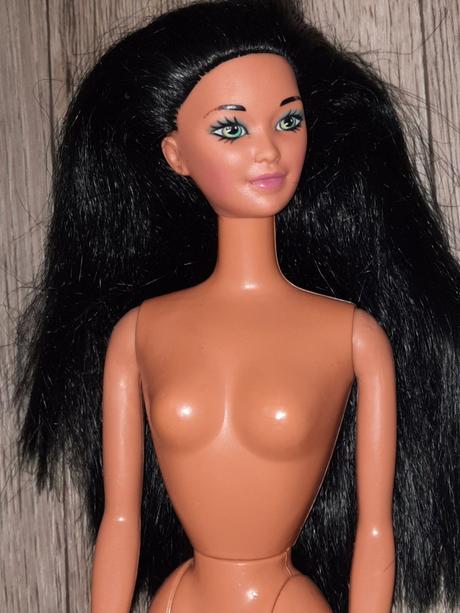 Barbie tropical splash kira 1994,