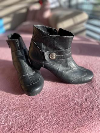 Topánky prechodné, 39