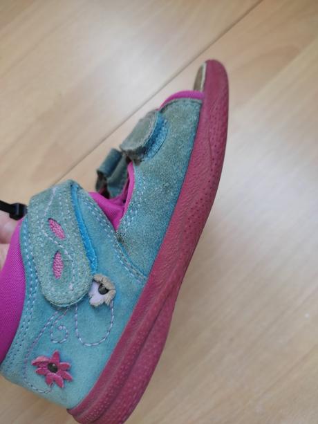 Sandalky, superfit,26