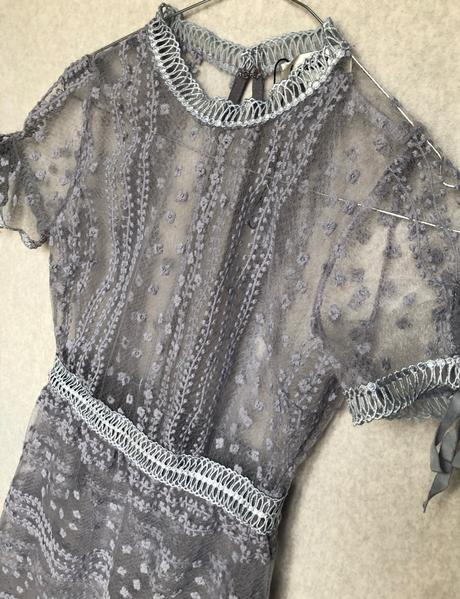 Vyšívané maxi šaty, xs