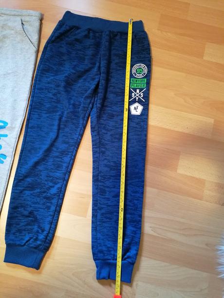 Tepláky 134/140, 134