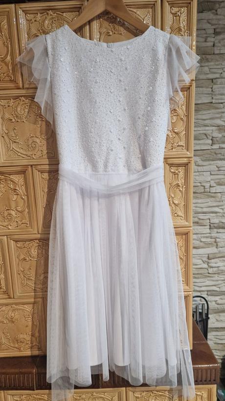 Biele dievčenske šaty, 158