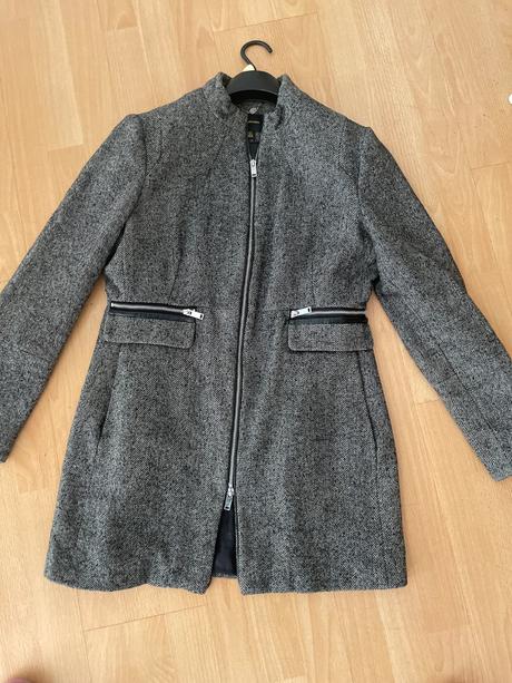 Jesenný kabát, stradivarius,l